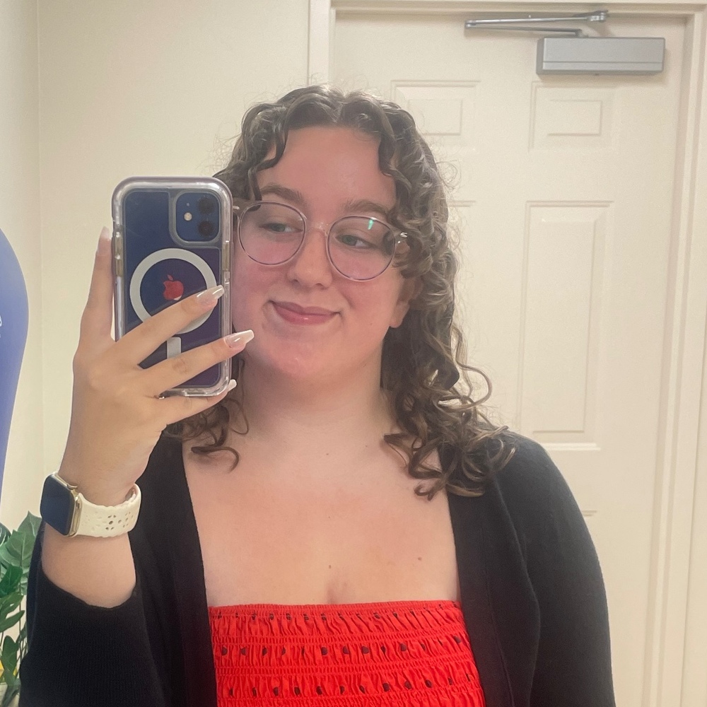 Meet your Posher, Jessica